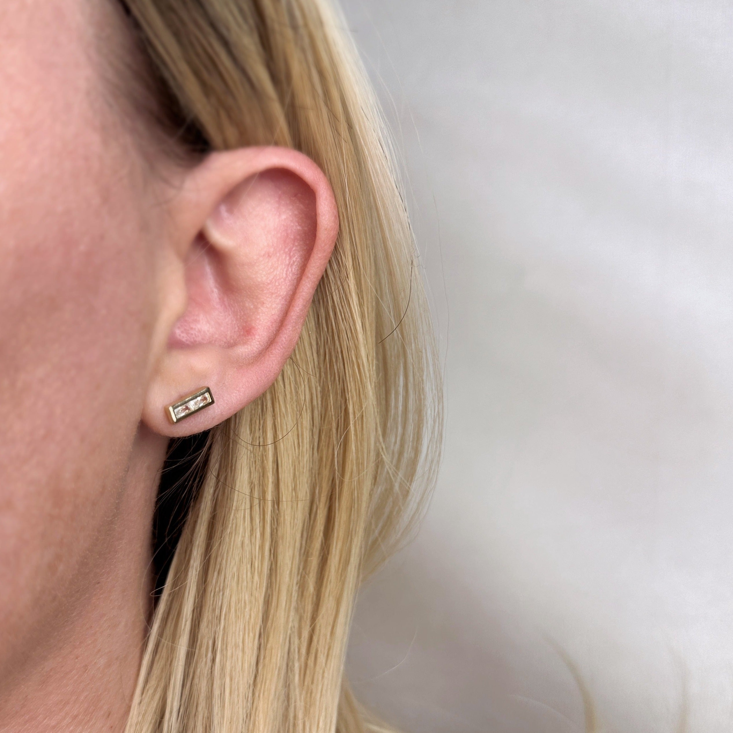 Gold Filled 18k Colored Split Baguette Stud Earring