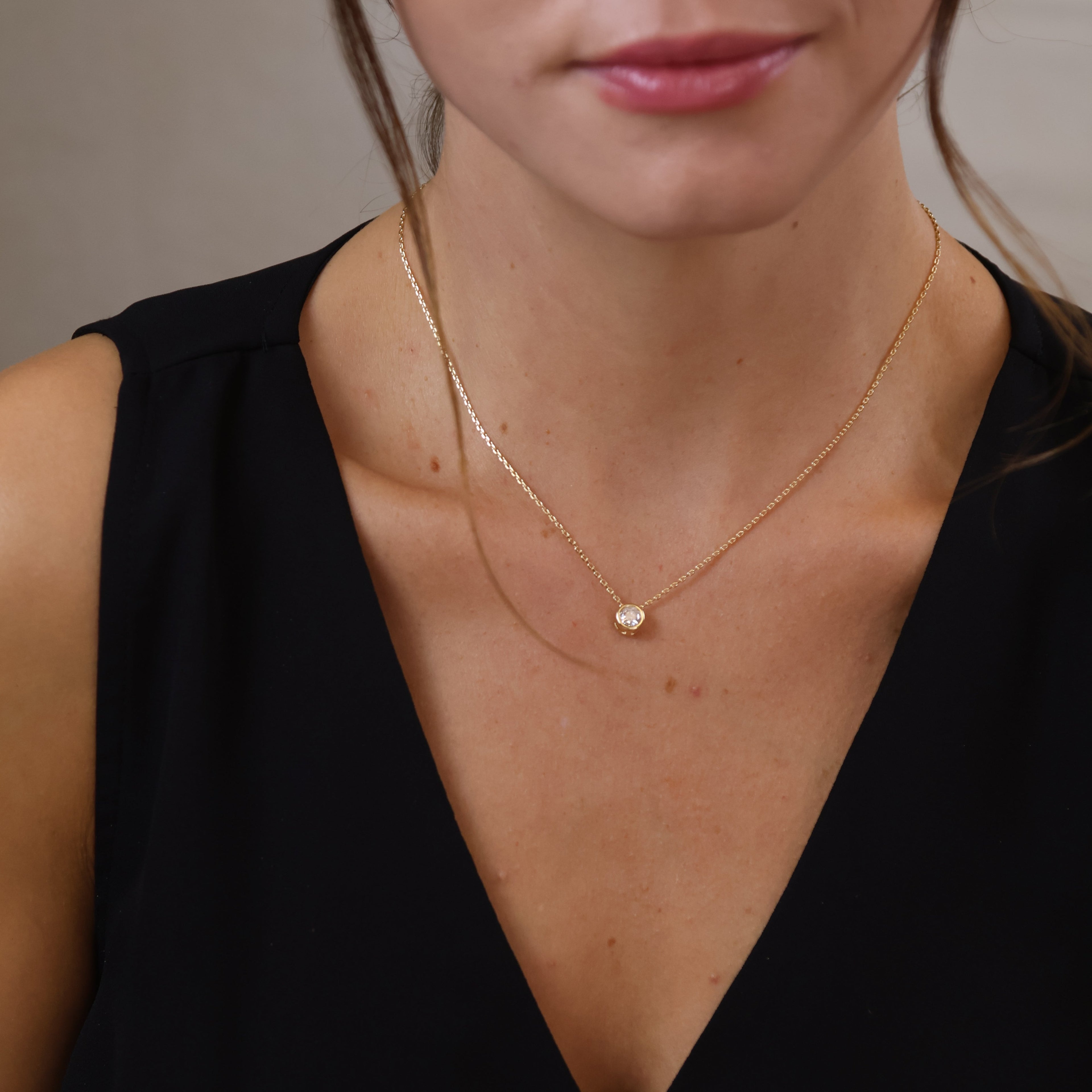 Minimalist 18k Gold-Filled Solitaire CZ Necklace – Everyday Luxury