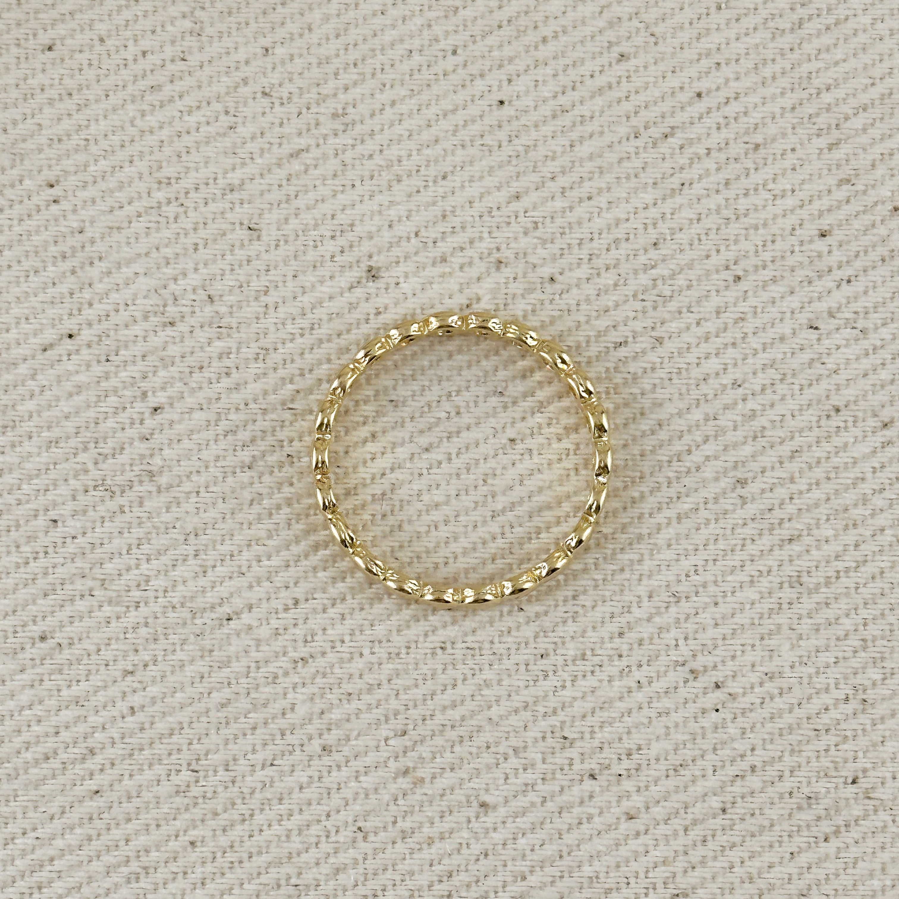 Gold Filled 18k Flat Beaded Band Ring