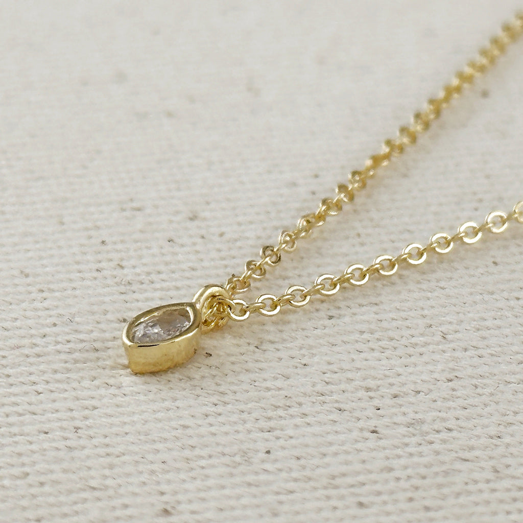 Necklace 18k Gold Filled Ellipse Solitaire