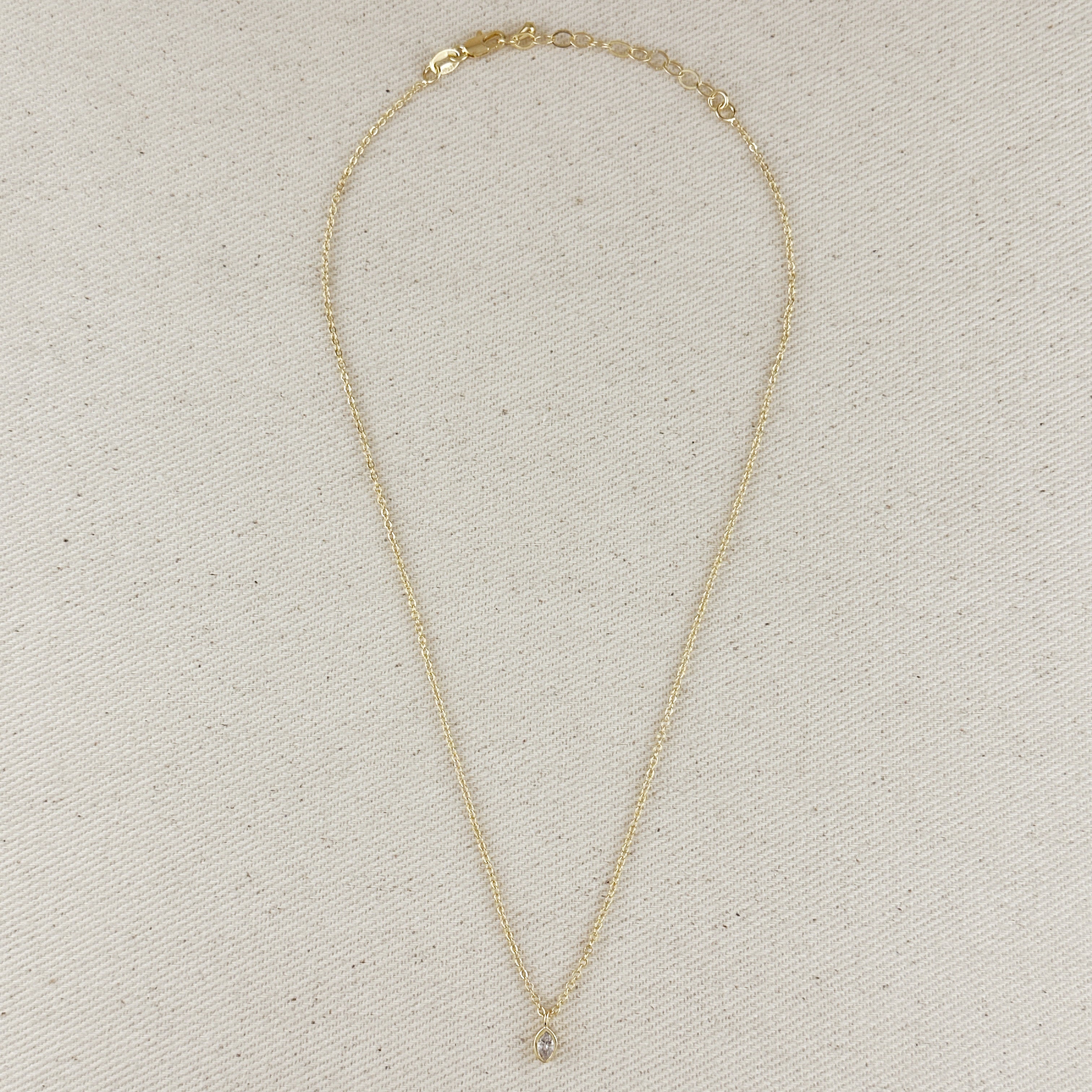Necklace 18k Gold Filled Ellipse Solitaire