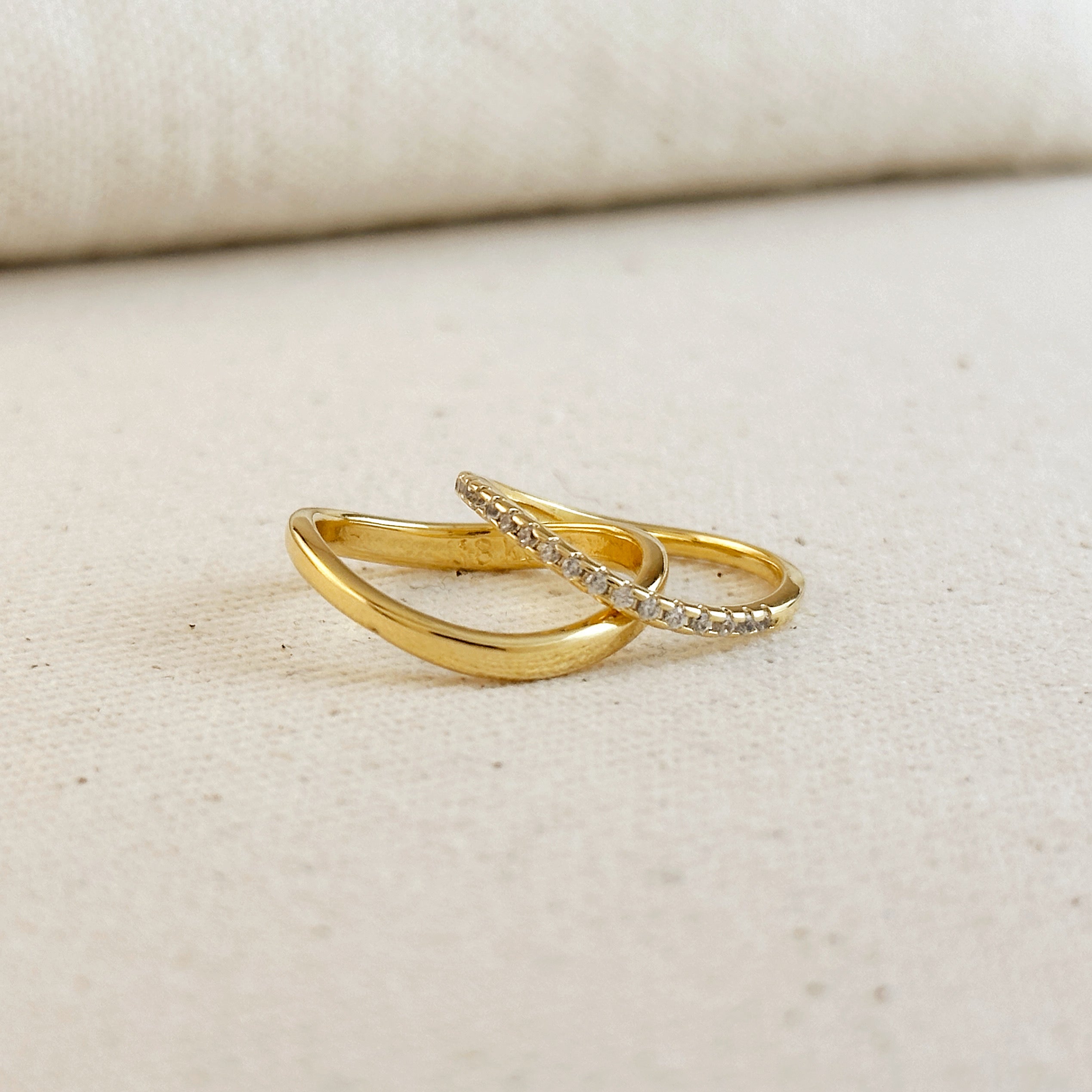 Gold Filled 18k Stackable Wave Ring