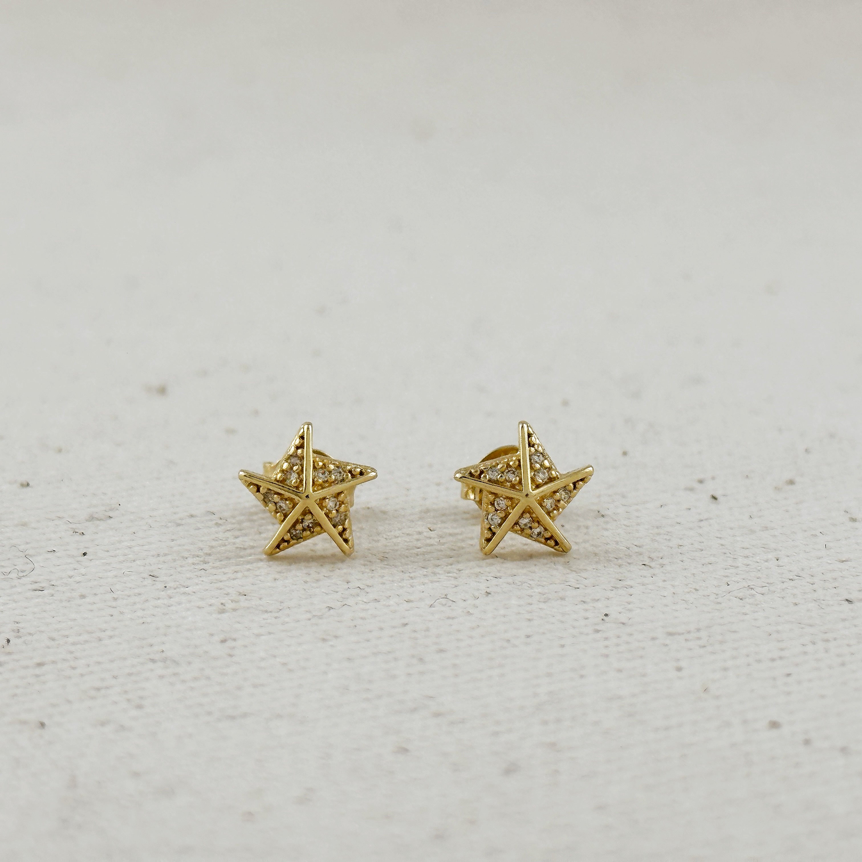 Elegant 18k Gold-Filled CZ Stud Earrings – Stella a Mulinello Design