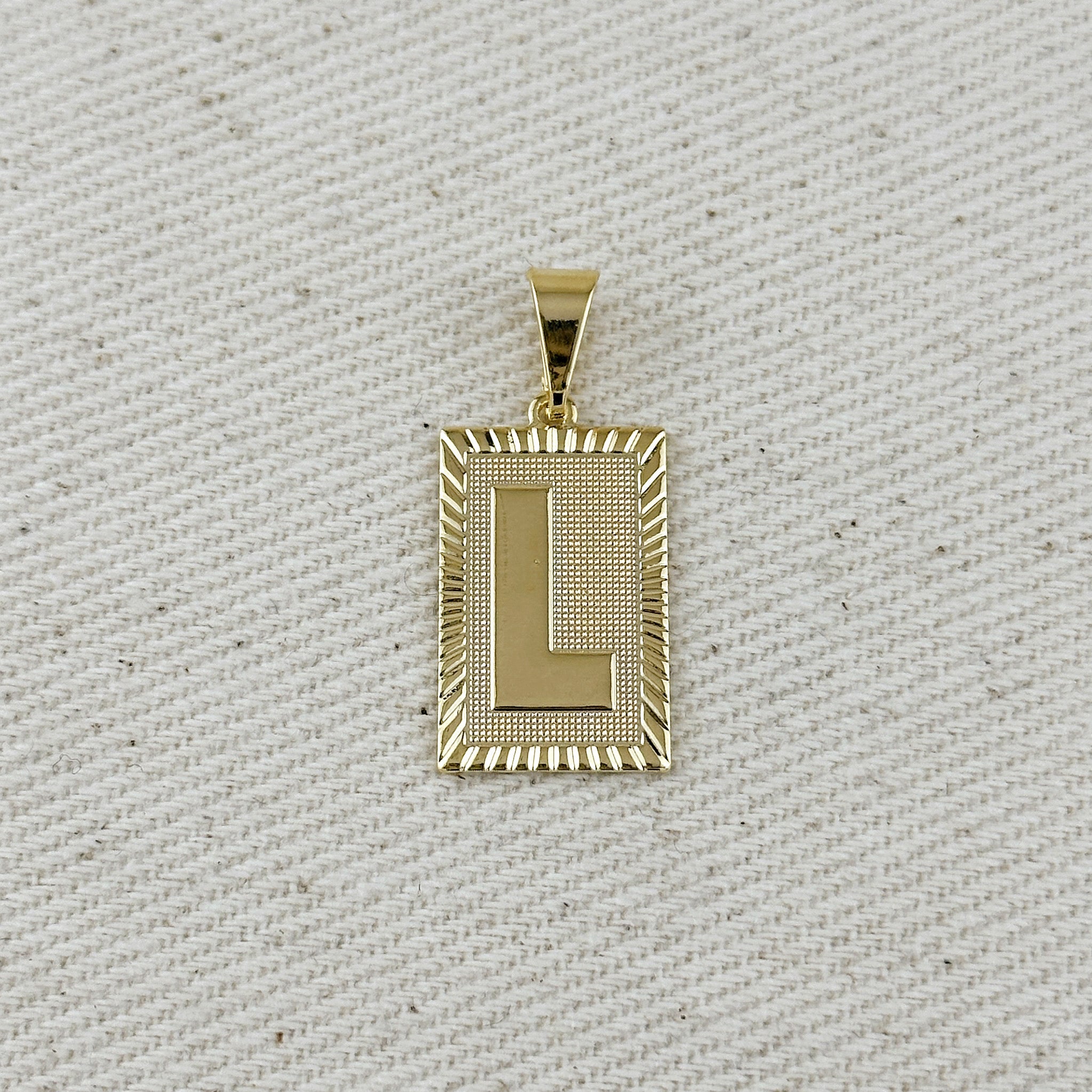 Pendant 18k Gold Filled Vintage Diamond Cut Initial Plate