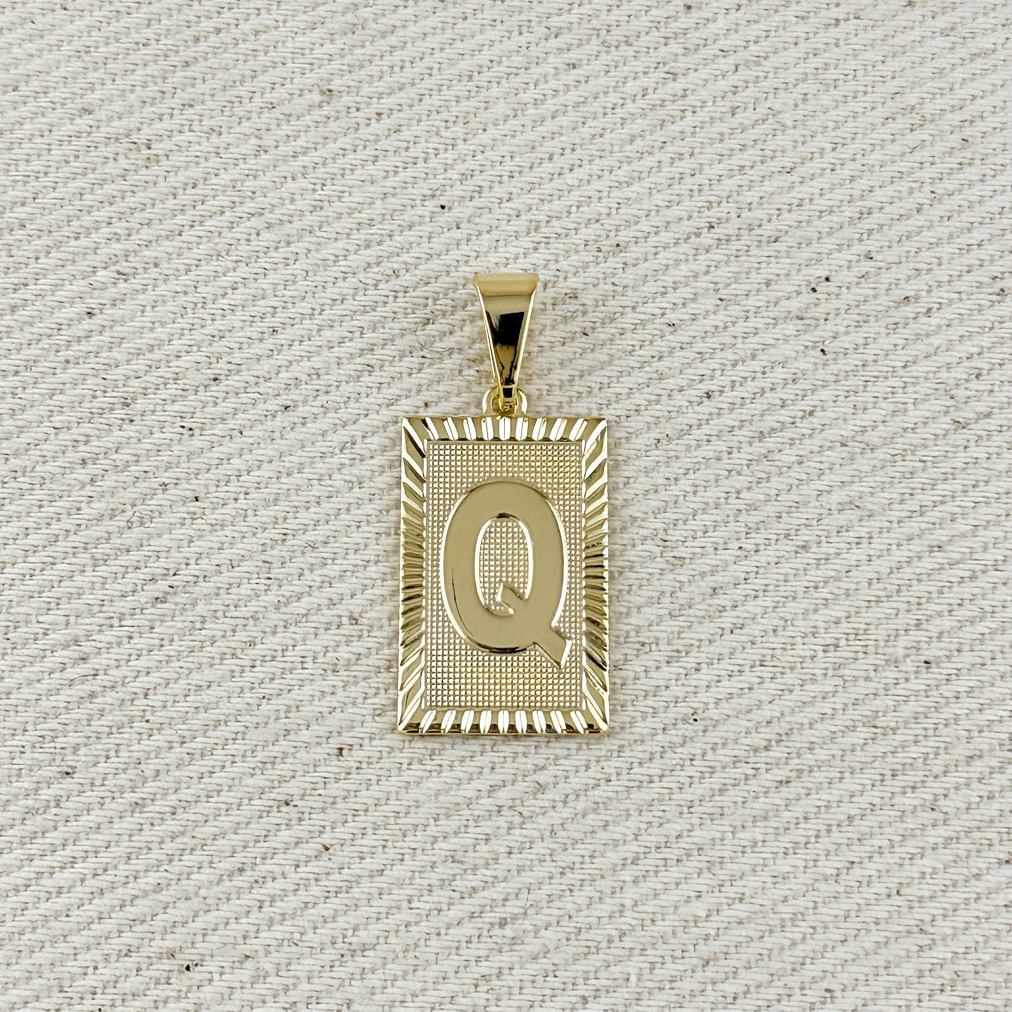 Pendant 18k Gold Filled Vintage Diamond Cut Initial Plate