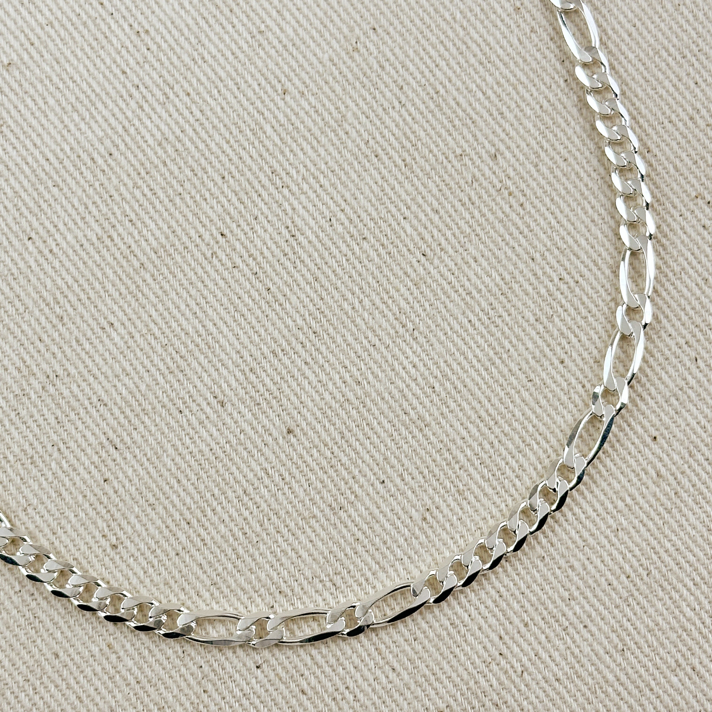 Sterling Silver 4.8mm Figaro 7x1x1 Chain