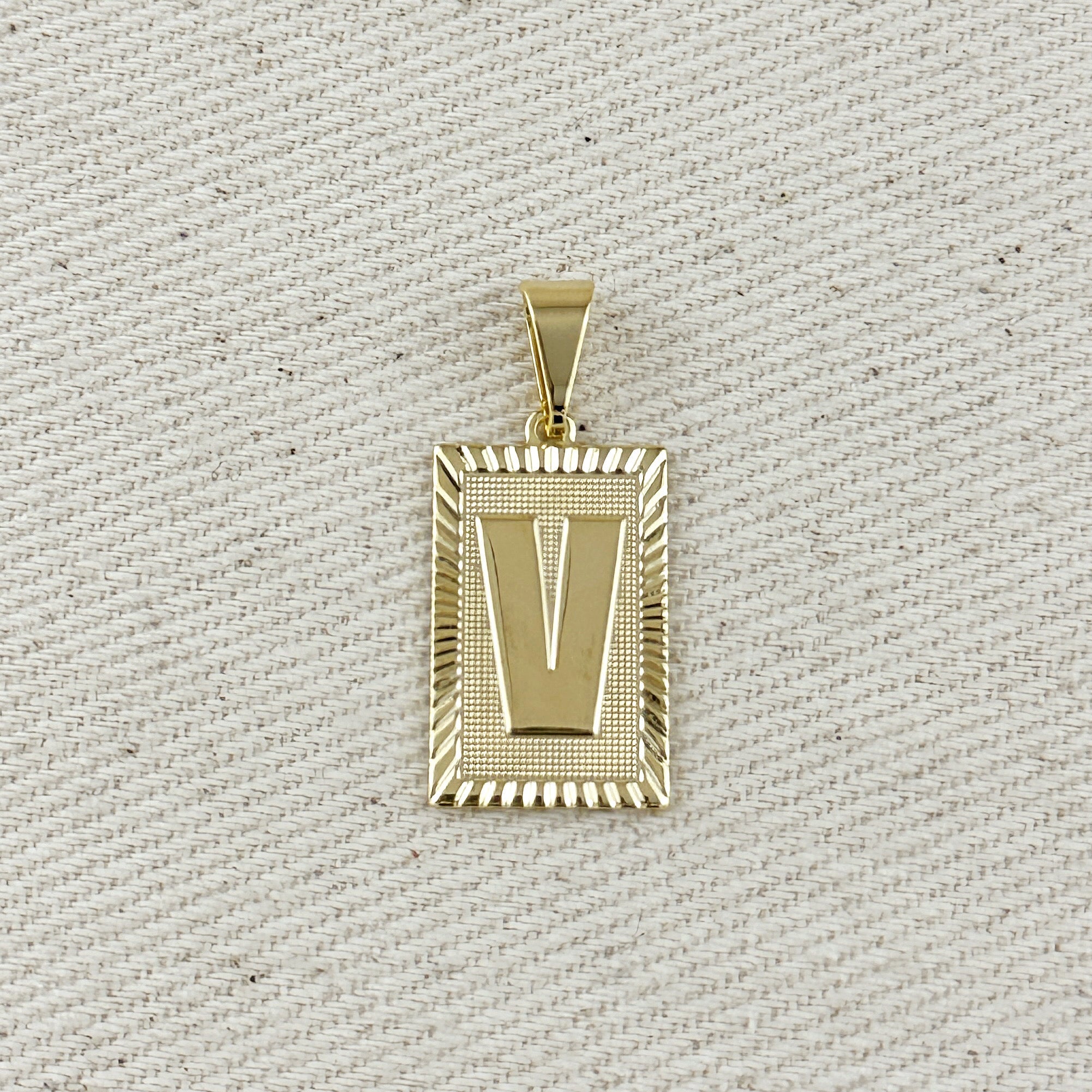 Pendant 18k Gold Filled Vintage Diamond Cut Initial Plate