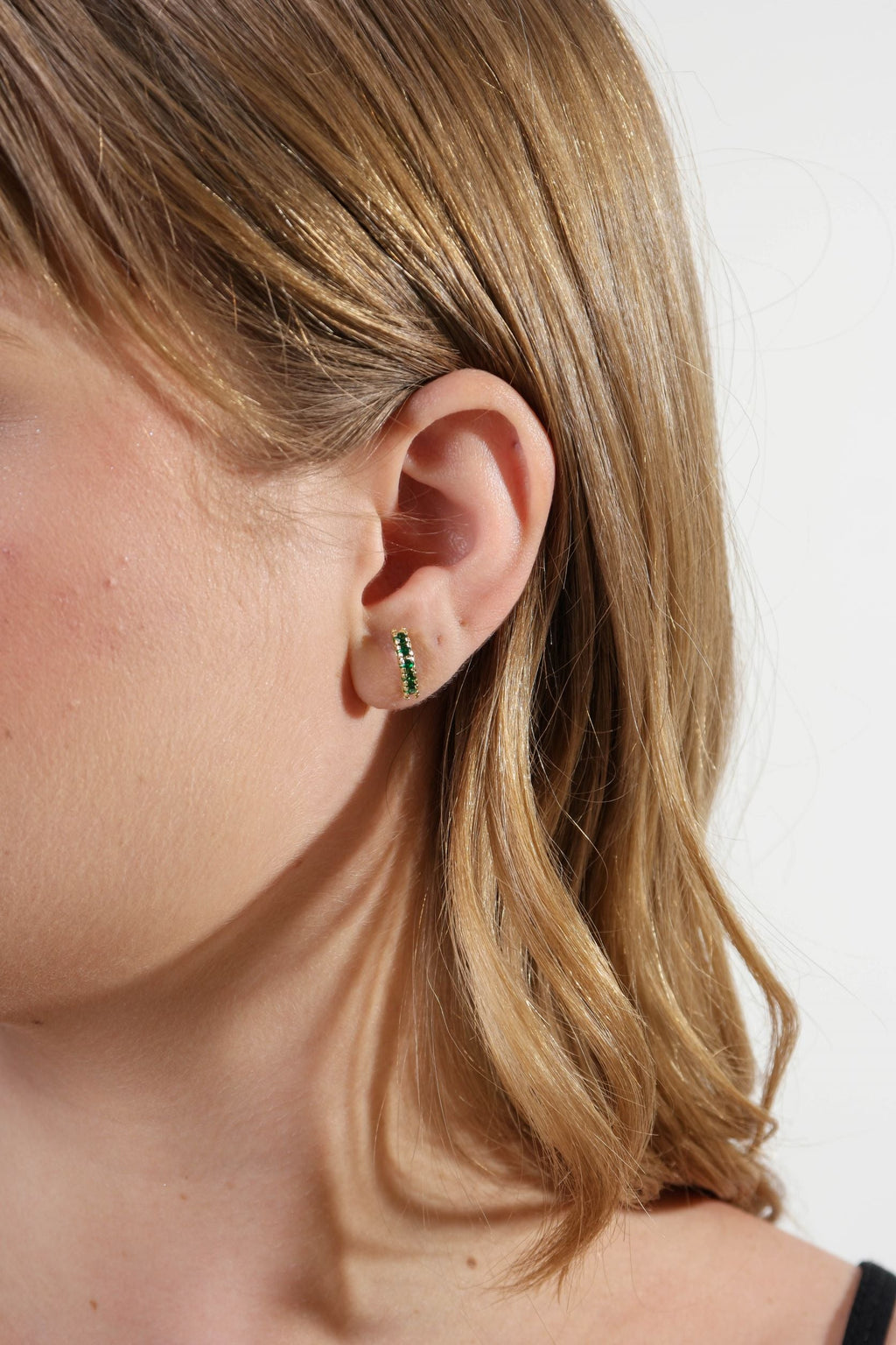 Gold Filled 18k Curved Bar Emerald Green Crystal Stud Earrings