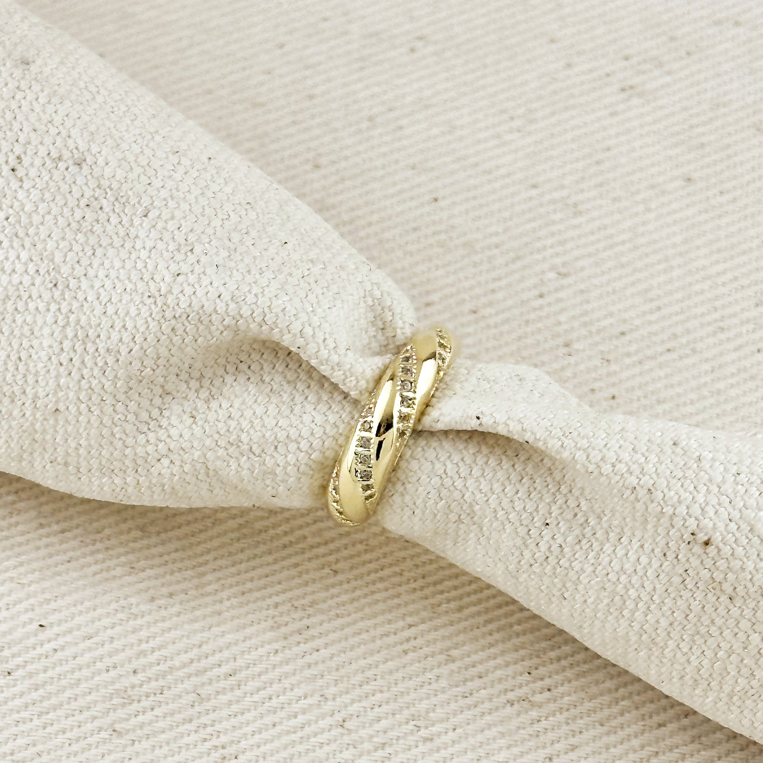 Gold Filled 18k CZ Ribbon Detail Band Ring