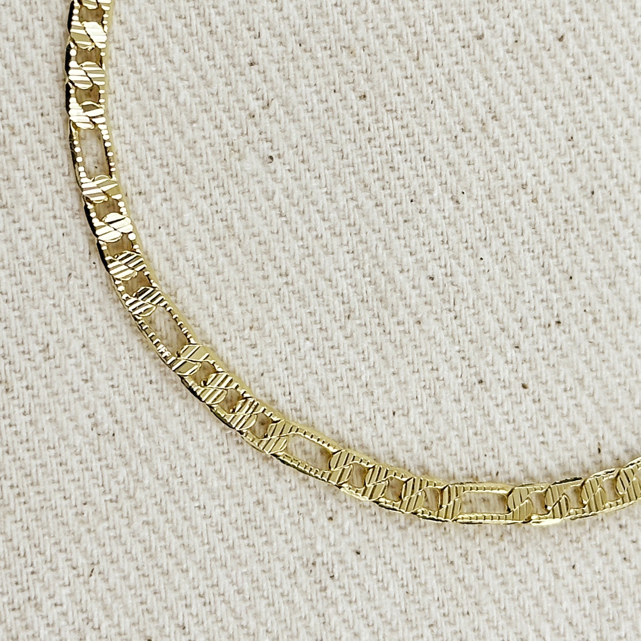 Gold Filled 18k Textured Figaro Bracelet